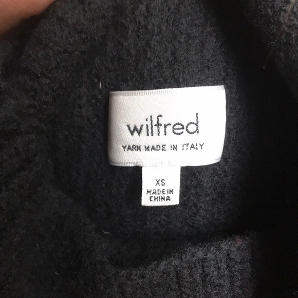 Aritzia sleeveless wool sweater - Picture 2 of 2